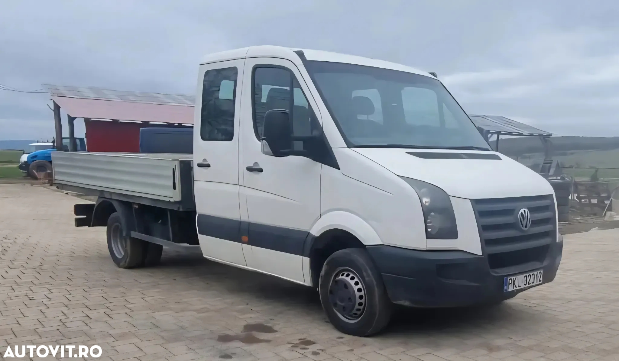 Volkswagen Crafter - 13