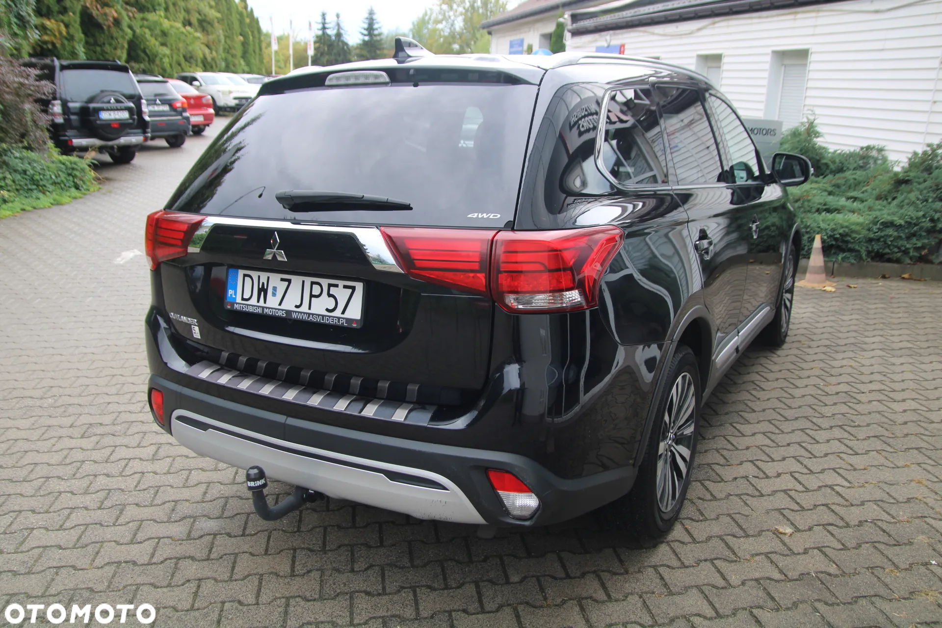 Mitsubishi Outlander 2.0 Intense + 4WD CVT - 5