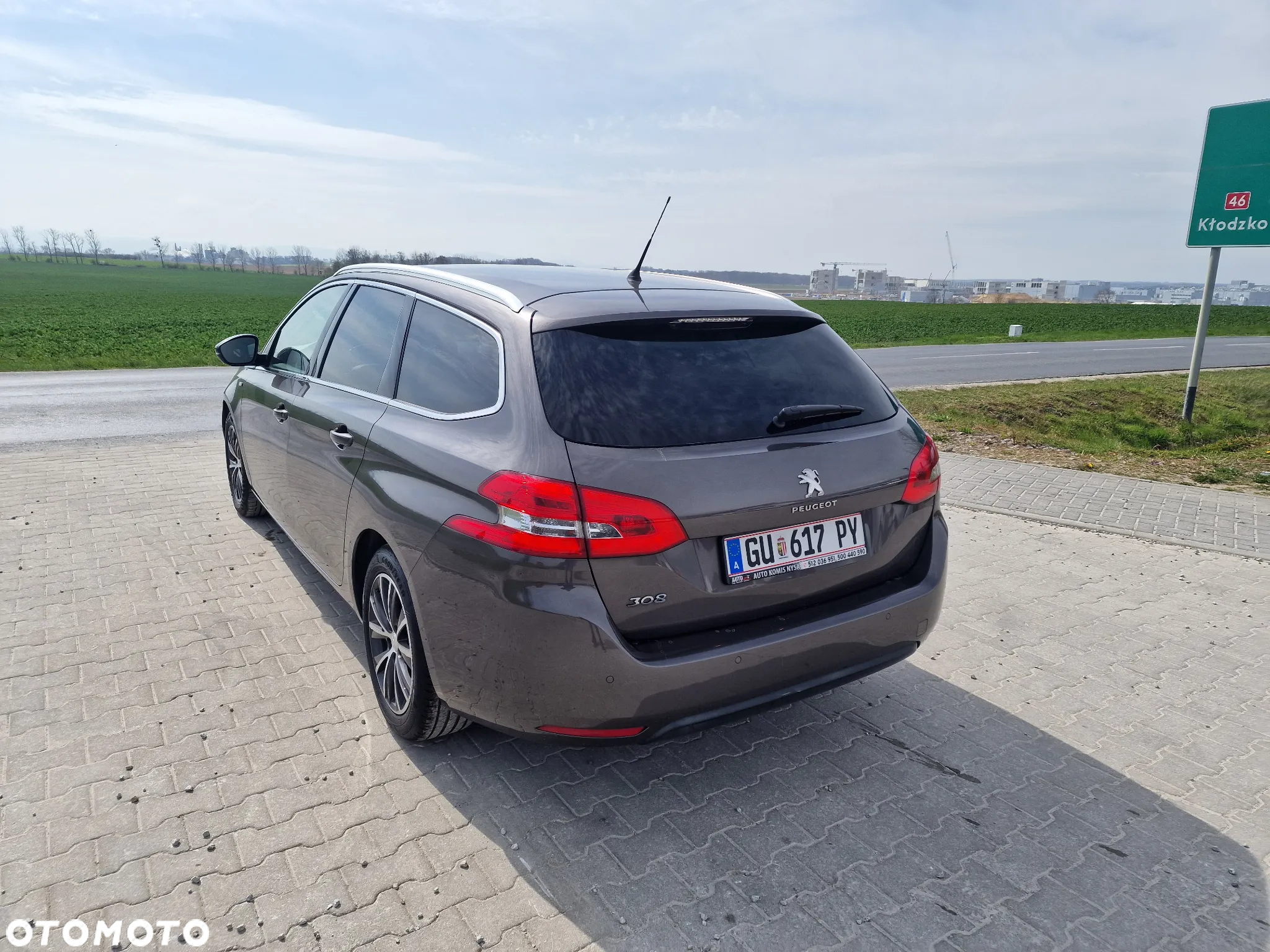 Peugeot 308 SW 1.2 PureTech Active S&S - 12