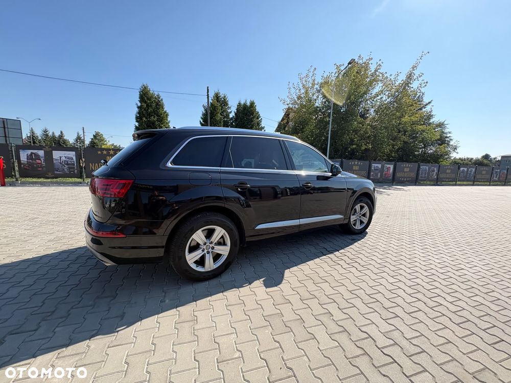 Audi Q7 - 11