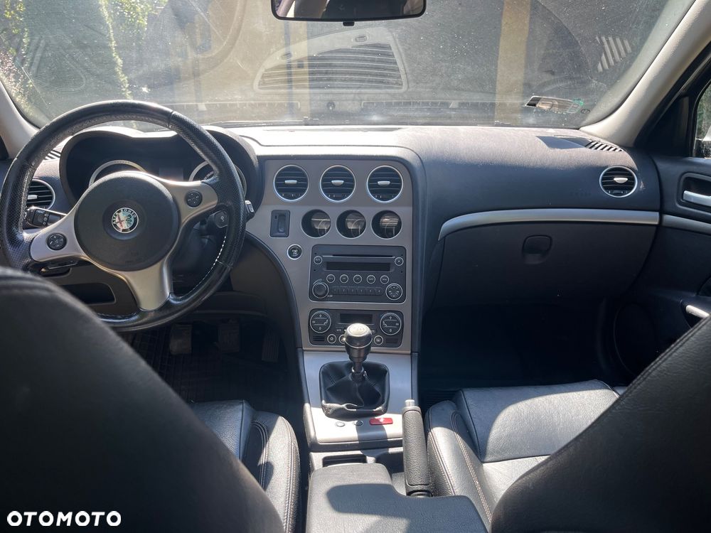 Alfa Romeo 159 1.9 JTDM 8V DPF - 5
