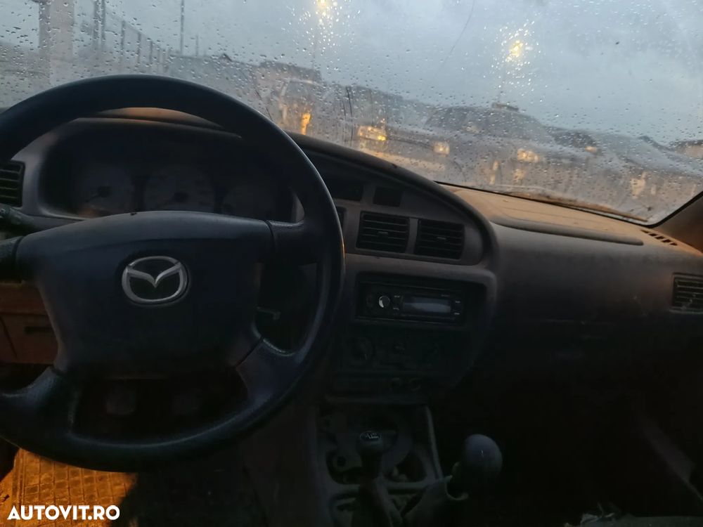 Dezmembrez Mazda b2500 sau Ford ranger fabr 2005 - 3