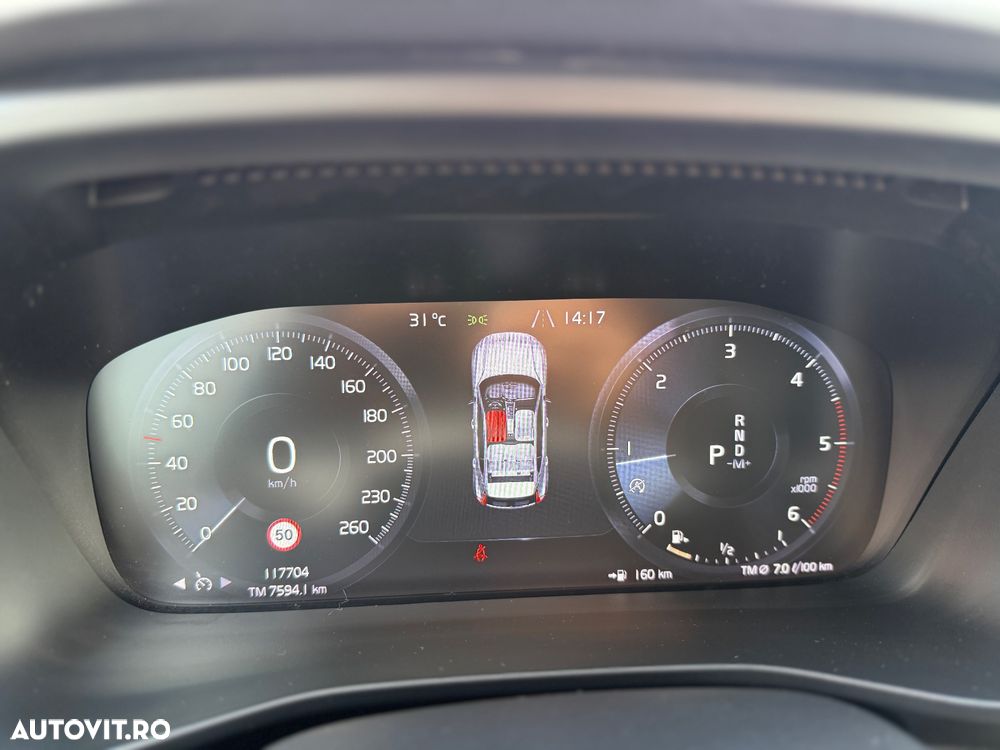 Volvo XC 40 D4 AWD Geartronic Momentum - 14