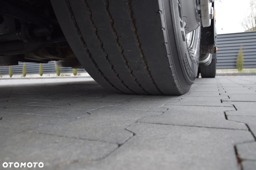 Volvo FH500 / EURO 6 / NOWY MODEL / KLIMATYZACJA POSTOJOWA / ACC / LEDY / 2 ZBIORNIKI / 2022 / NISKI PRZEBIEG / SERWISOWANY / SPROWADZONY - 14