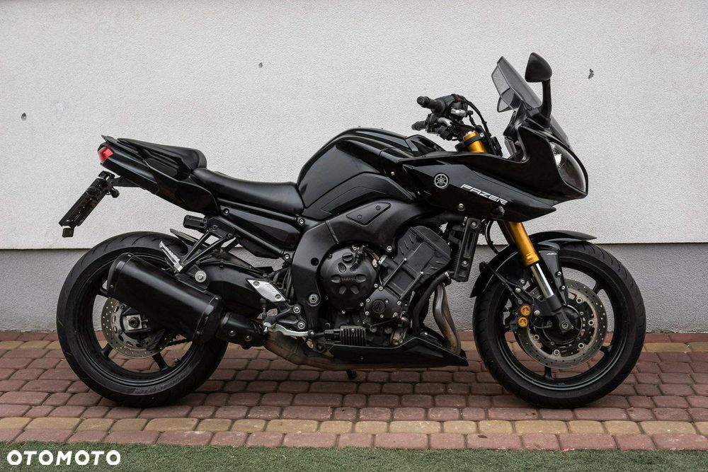 Yamaha FZ - 4