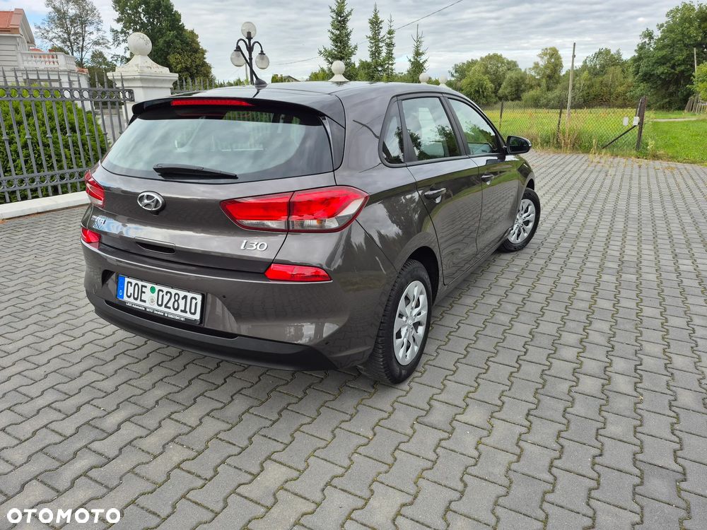 Hyundai i30 1.4 Comfort - 16
