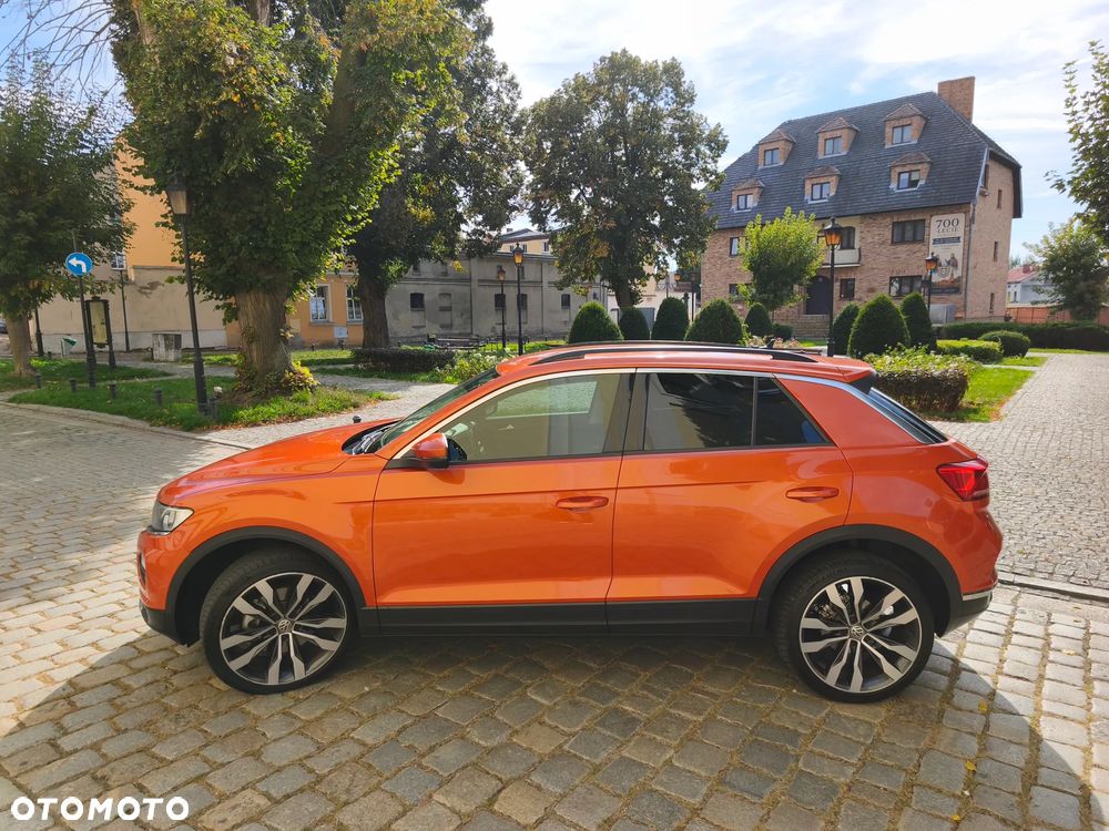 Volkswagen T-Roc - 24