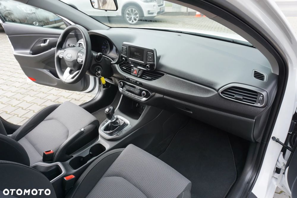 Hyundai i30 1.4 Style - 28