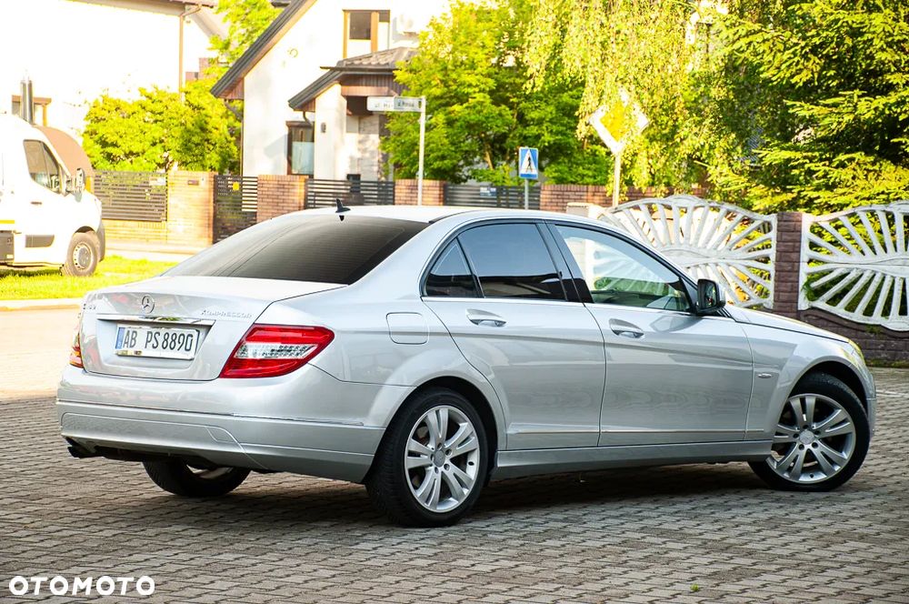 Mercedes-Benz Klasa C - 16
