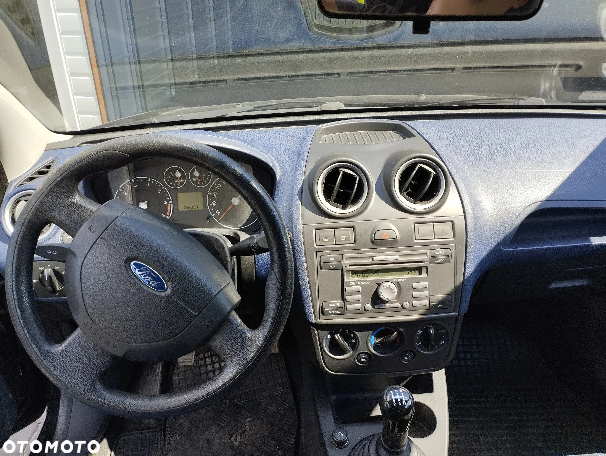 Ford Fiesta 1.3 Ambiente - 6