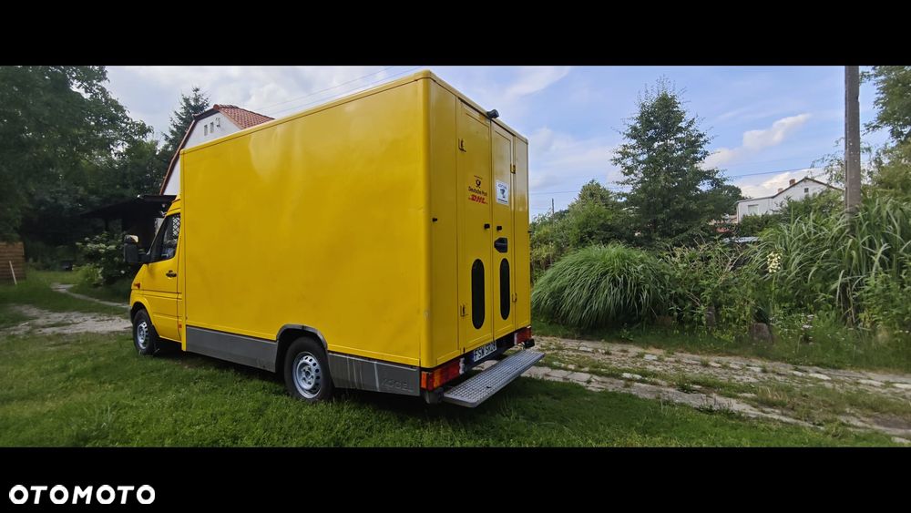 Mercedes-Benz SPRINTER - 20