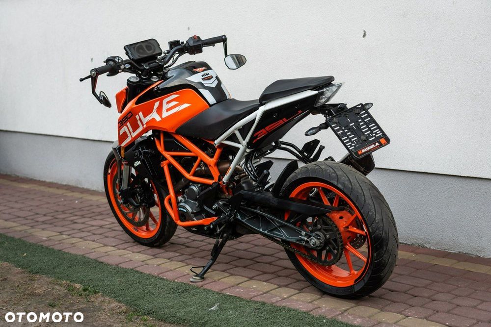 KTM Duke - 4