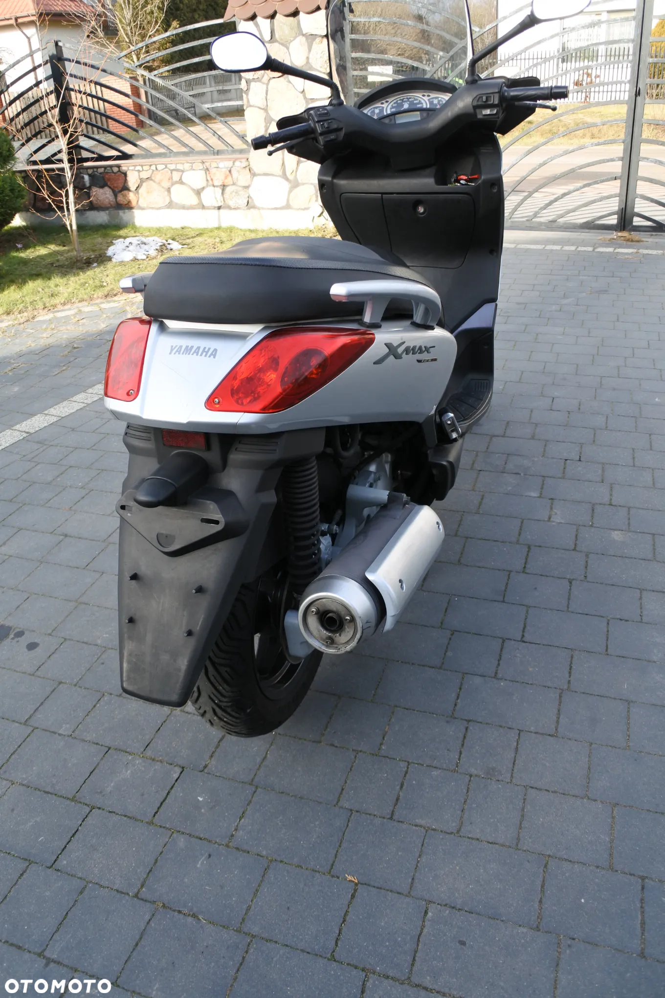 Yamaha X-max - 8