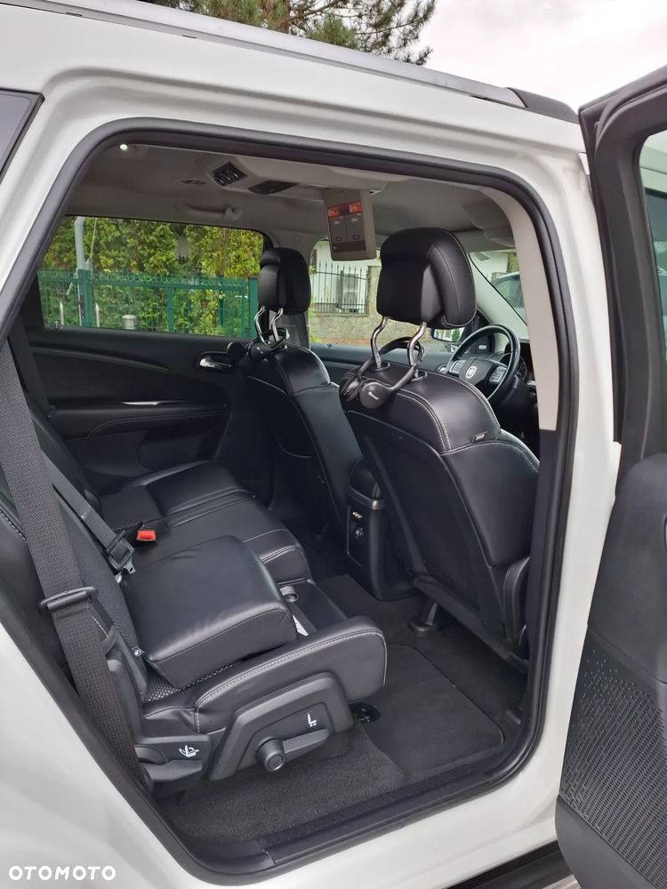Fiat Freemont 2.0 Multijet Cross AWD - 17