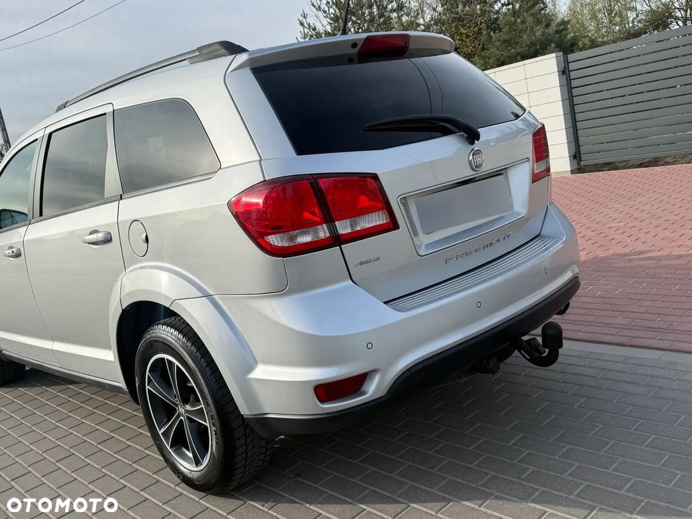 Fiat Freemont 2.0 Multijet 16V DPF Automatik Allrad Lounge - 13