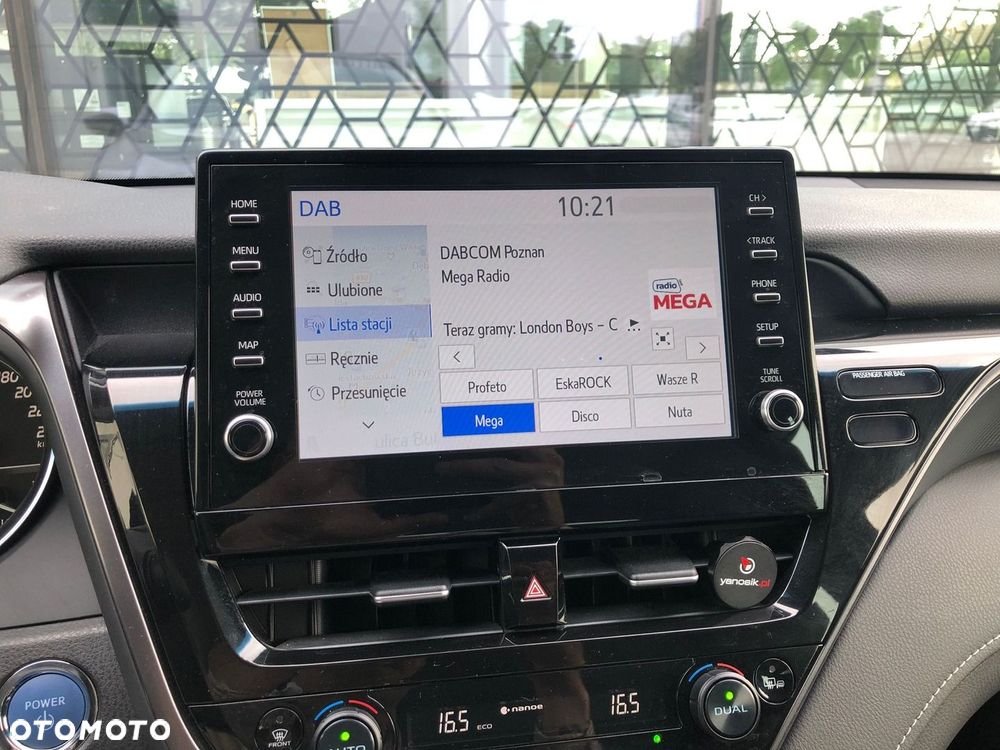 Toyota Camry 2.5 Hybrid Prestige CVT - 17