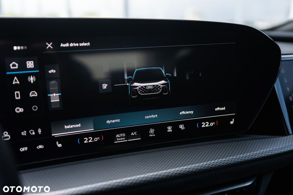 Audi Q5 Sportback - 30