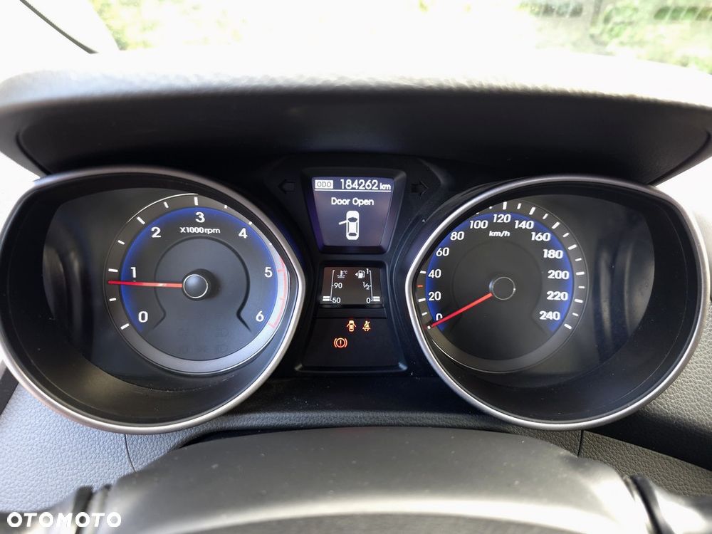 Hyundai i30 blue 1.6 CRDi Style - 21
