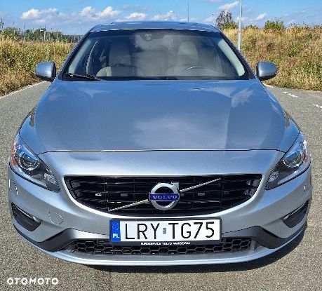Volvo S60 T5 Powershift Momentum - 1