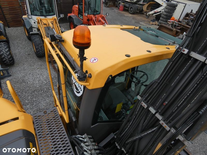 Volvo EW140D ROTOTILT ZE SZCZYPCAMI / Sprowadzona / - 19