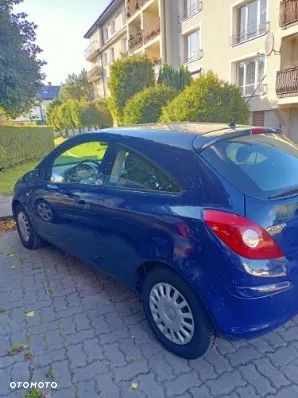 Opel Corsa - 2