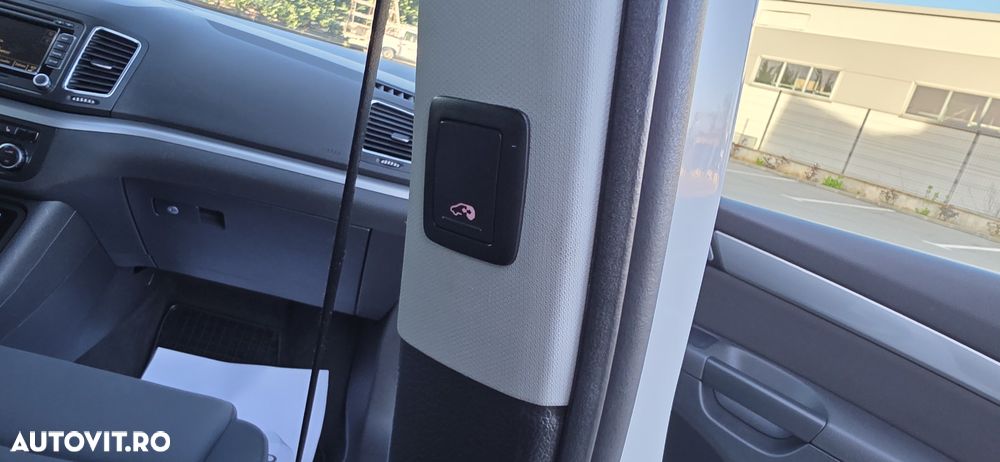 Volkswagen Sharan 2.0 TDI DSG BlueMotion Technology Life - 22