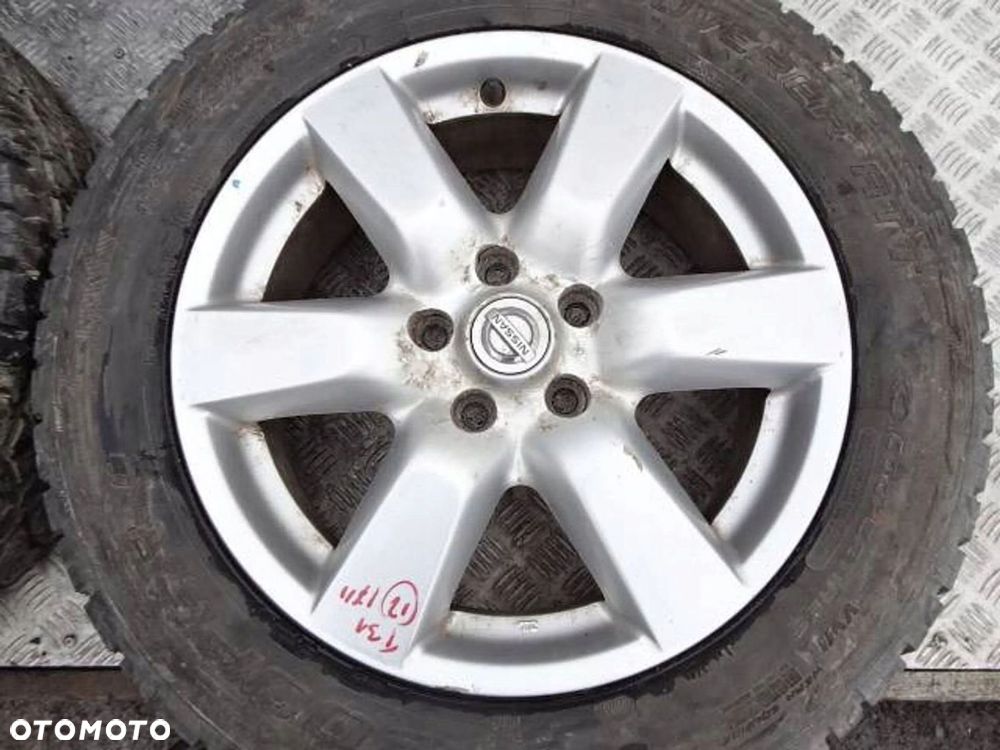 Alufelgi z oponami KPL. Nissan X-Trail T31 17" 5x114.3 ET 45 - 15