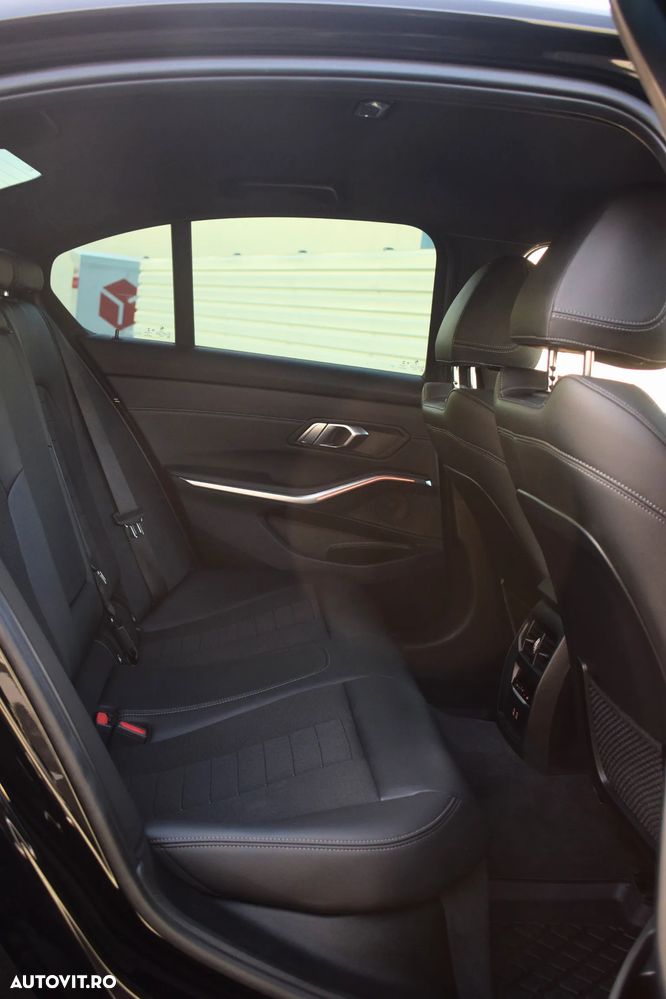 BMW Seria 3 330e AT PHEV - 12