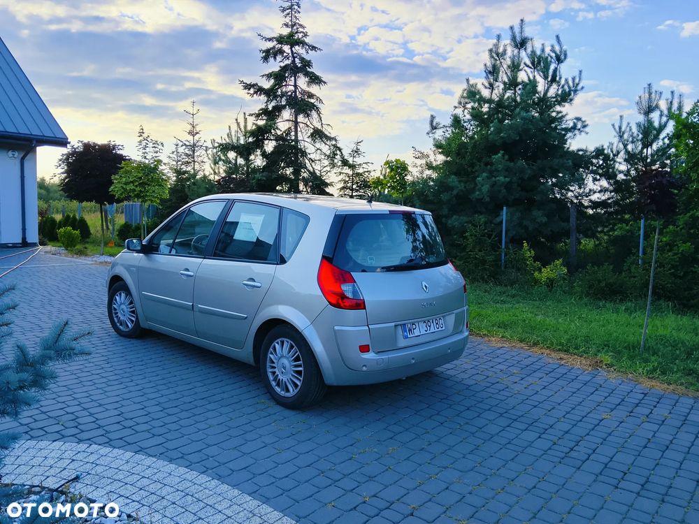 Renault Scenic - 27