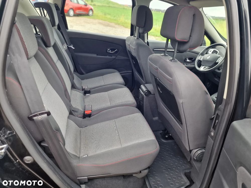 Renault Scenic dCi 110 Xmod Paris - 24