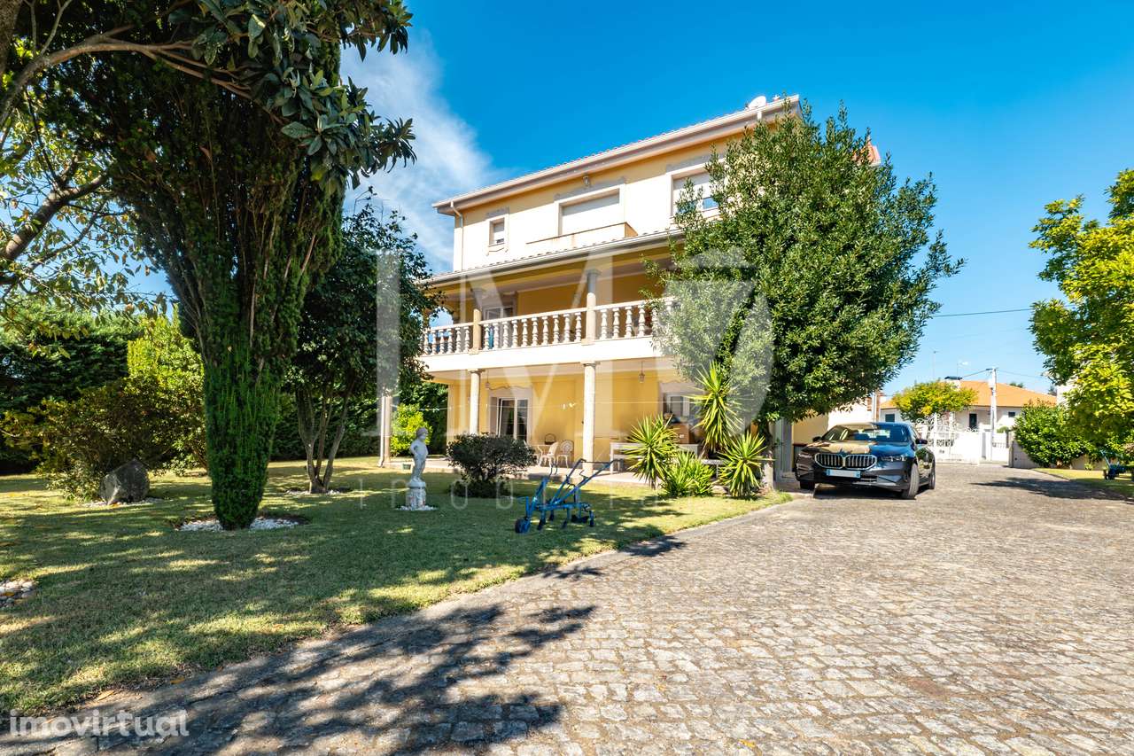 Moradia Individual T5 (com  elevador) - Merelim S. Paio, Braga - Grande imagem: 4/27