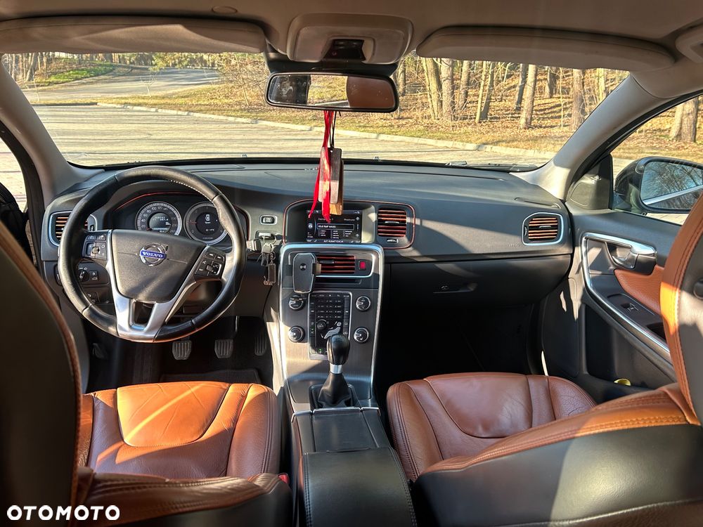 Volvo S60 DRIVe Summum - 16