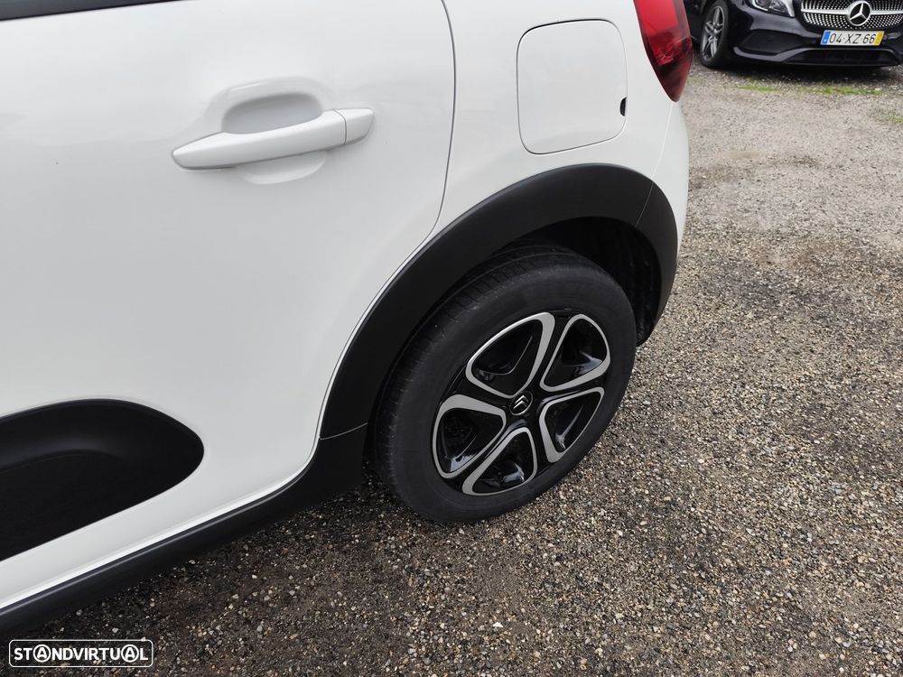 Citroën C3 1.2 PureTech Shine - 6