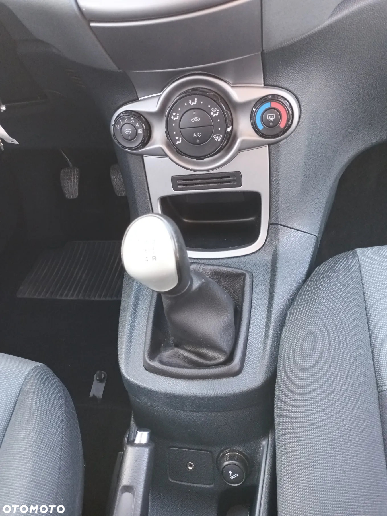 Ford Fiesta 1.25 Titanium EU5 - 25