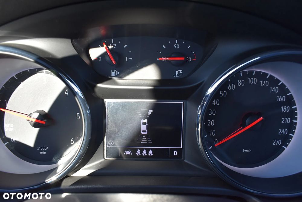 Opel Insignia 2.0 CDTI Elegance S&S - 31