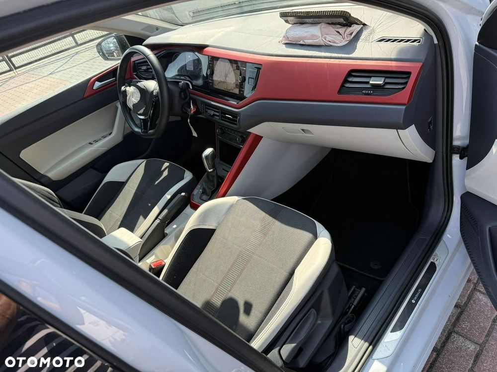 Volkswagen Polo - 9