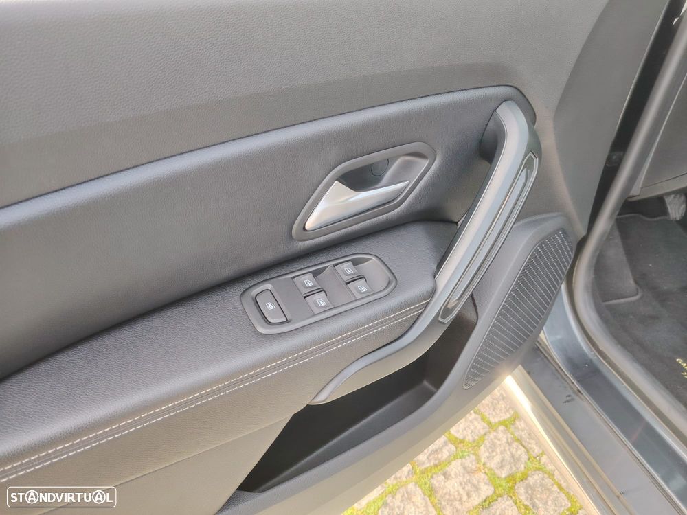 Dacia Duster 1.5 Blue dCi Prestige 4WD - 14