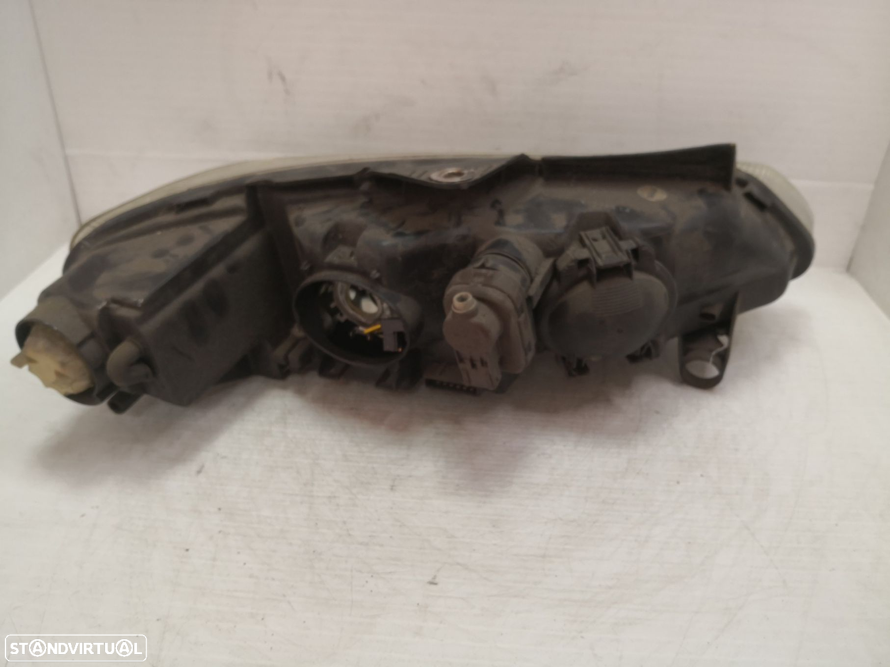 Ótica Esq Peugeot 406 (8B) - 3