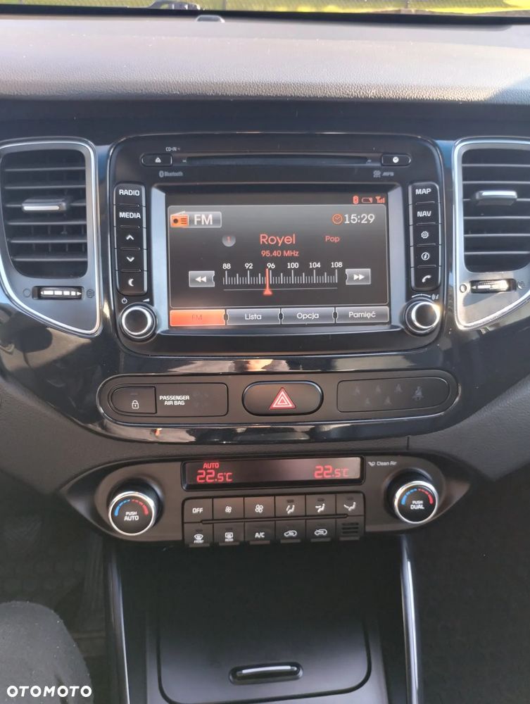 Kia Carens 1.7 CRDi XL 7os - 12