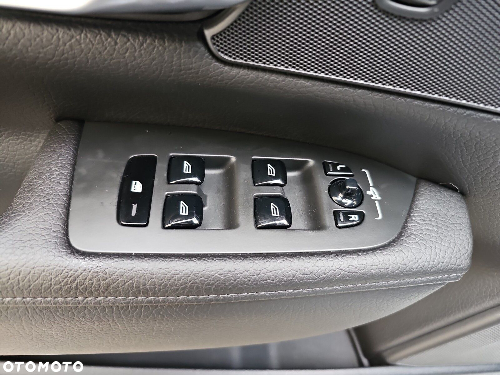 Volvo V90 - 18
