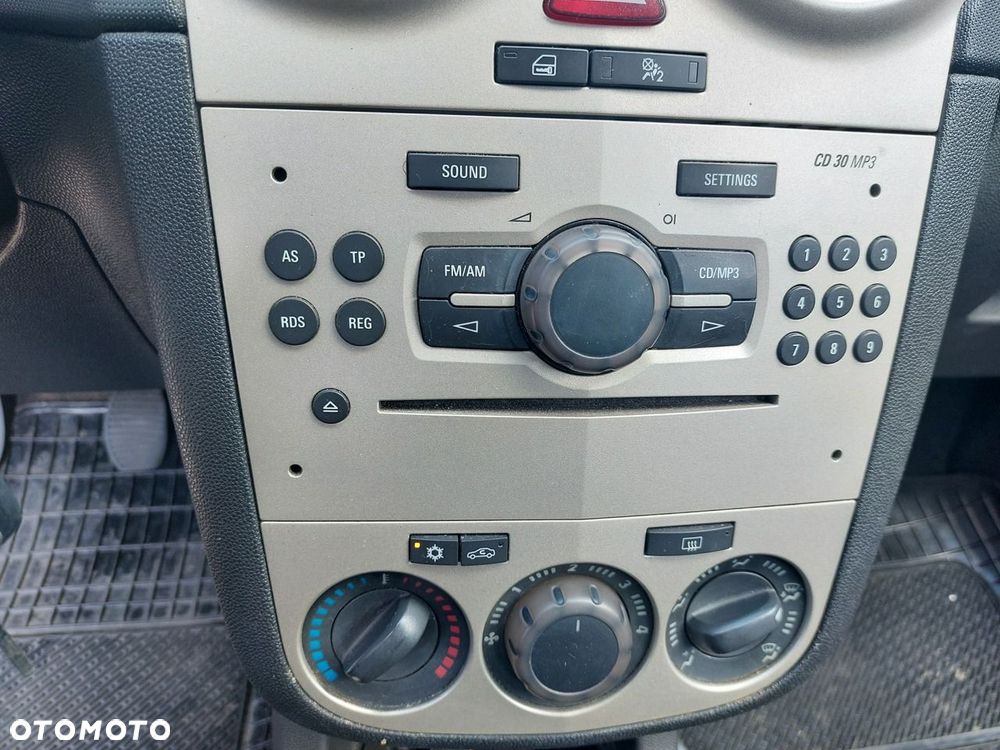 Opel Corsa - 21