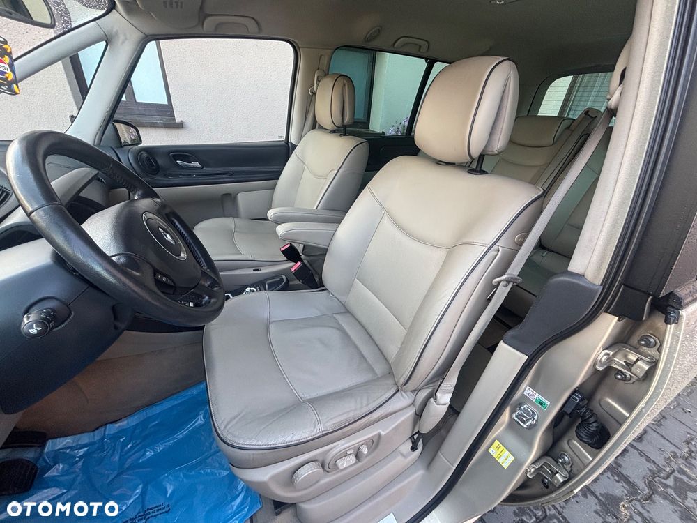 Renault Espace 2.0 dCi 175 FAP Initiale - 20