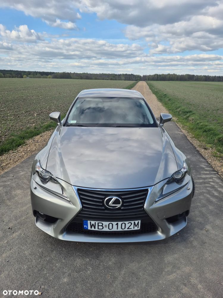 Lexus IS 200t Comfort - 8