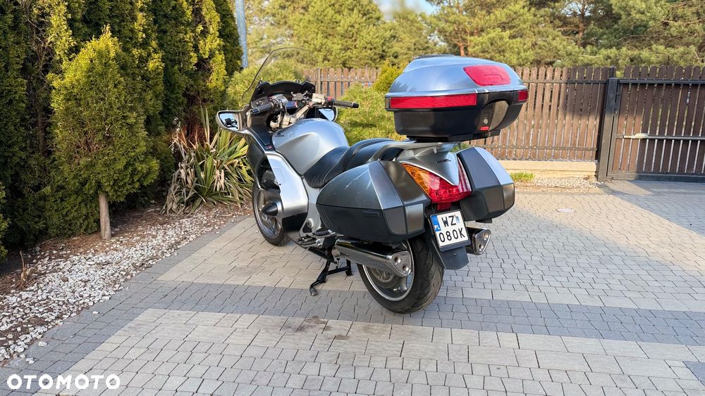 Honda ST - 10