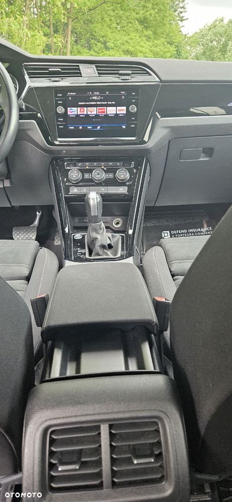 Volkswagen Touran 1.5 TSI EVO Highline DSG - 25
