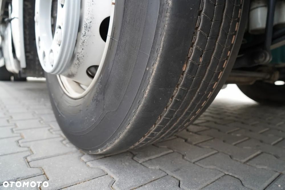 Volvo FM 370 / KONTENER 7,8 M / 4x2 / I-SHIFT / WINDA / EURO 6 - 18