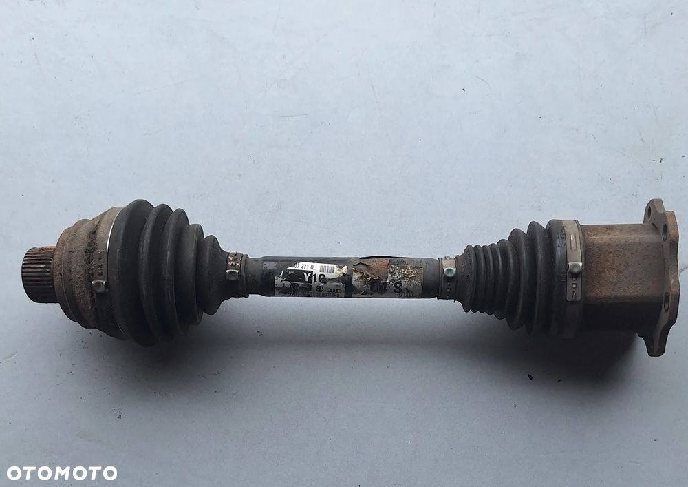 PÓŁOŚ LEWA AUDI A4/B8 2.0TDI 8K0470271Q - 1