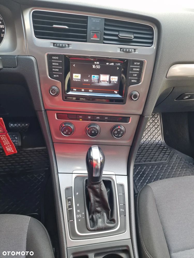 Volkswagen Golf VII 1.6 TDI BMT Comfortline DSG - 6