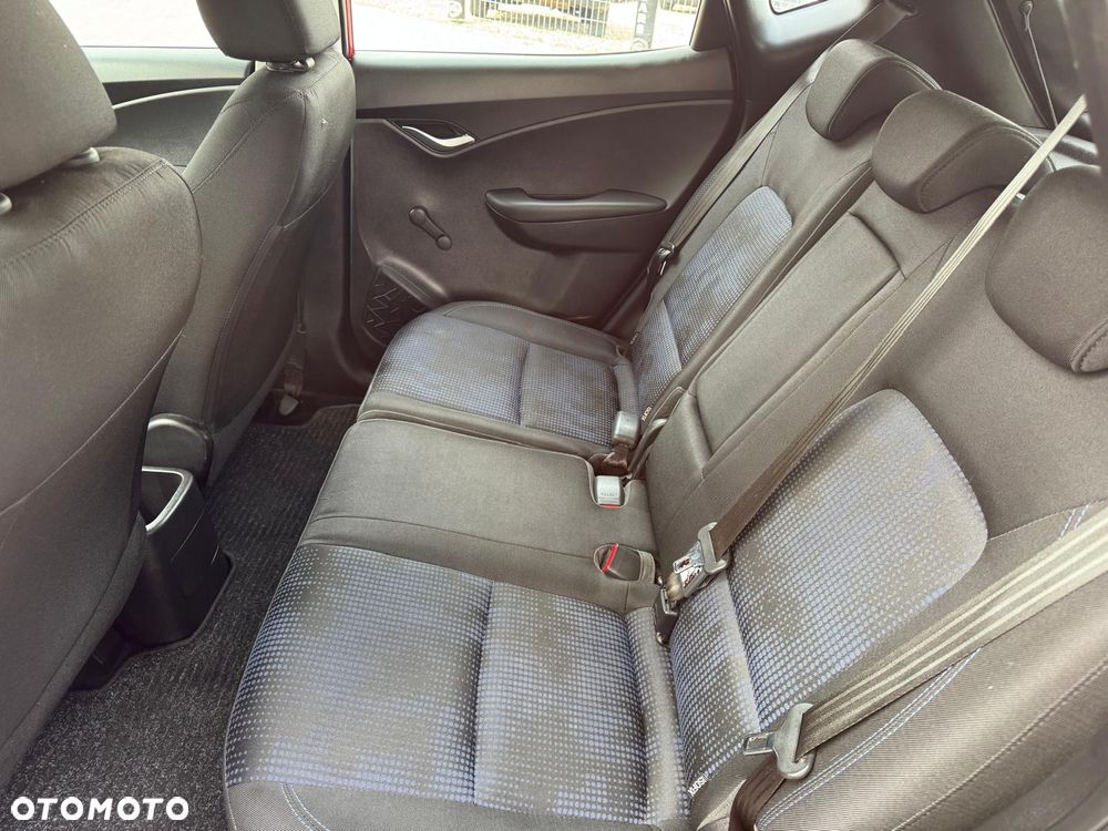 Hyundai ix20 - 31