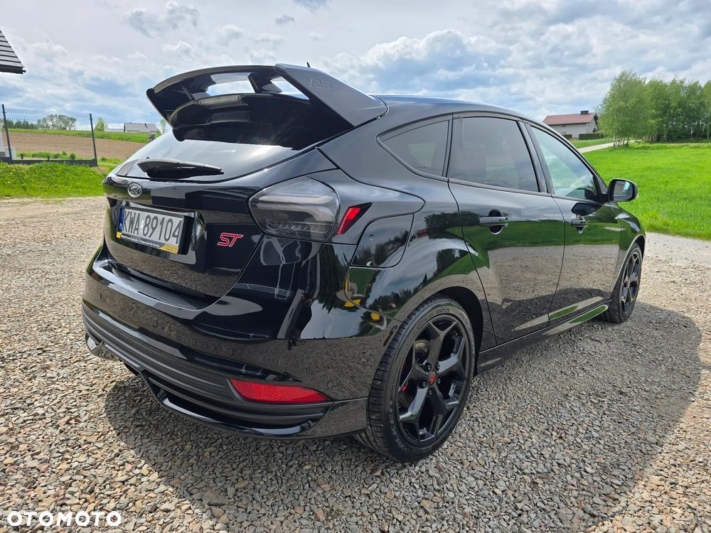 Ford Focus - 9